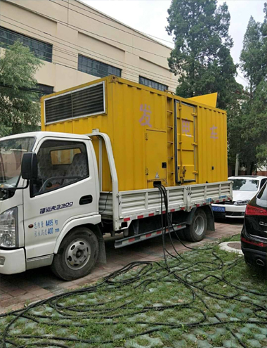 通辽发电车出租-柴油发电机组排烟系统设计要求及其考虑因素
