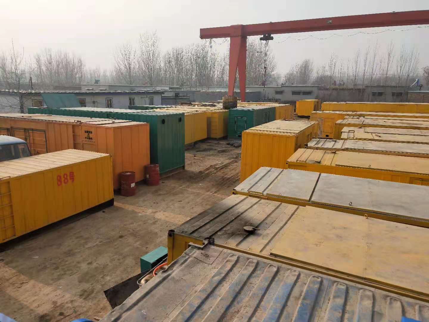 通辽租赁发电机-灰尘、风沙对柴油发电机组造成哪些不良影响？