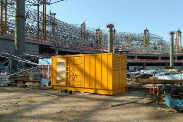 通辽发电机出租如何判断空气滤清器是否需要更换？