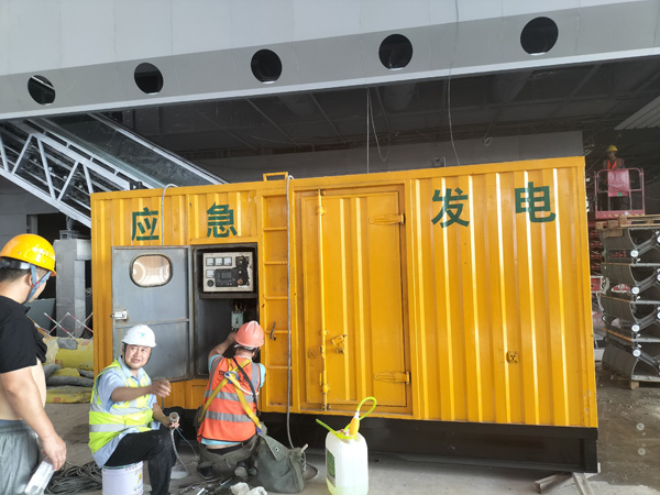 通辽怎样判断空气滤清器是否需要更换？